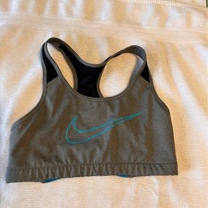 Nike Pro Sports Bra